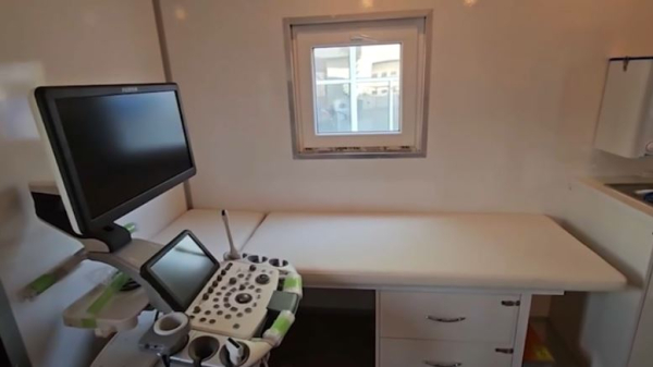 Онкологи с помощью мобильных медкомплексов проводят скрининги в отдалённых сёлах