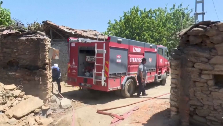 Түркияда орман өрті қалаға таяп қалды