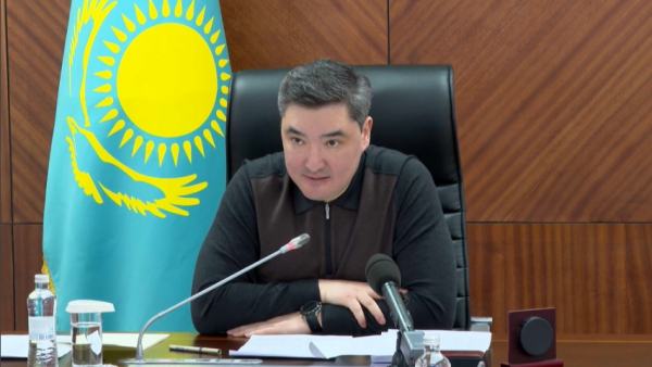 Бектенов поручил усилить контроль за качеством питьевой воды