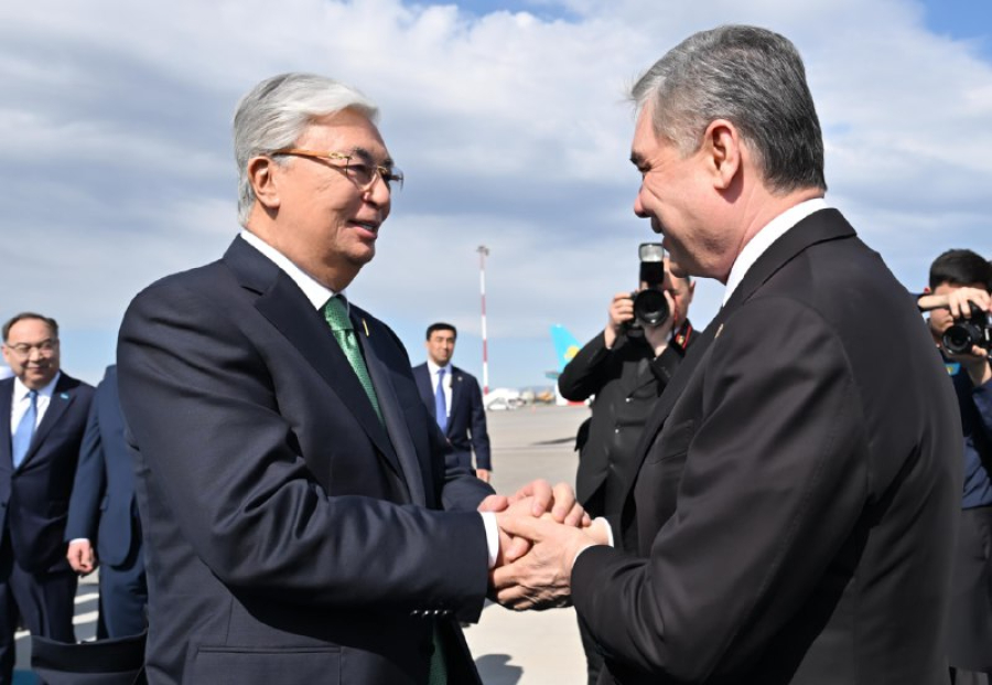 Председатель Халк Маслахаты Туркменистана прибыл в Казахстан