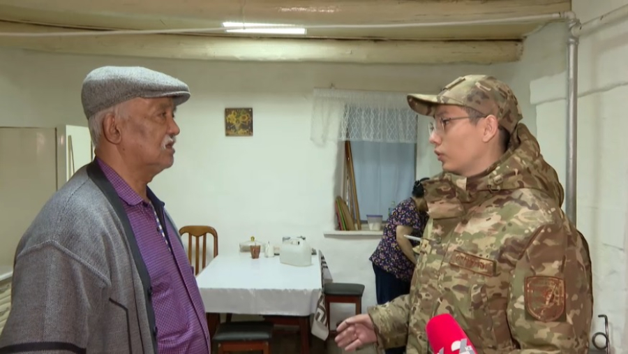 Частные дома в Астане обходят с проверкой специалисты ДЧС