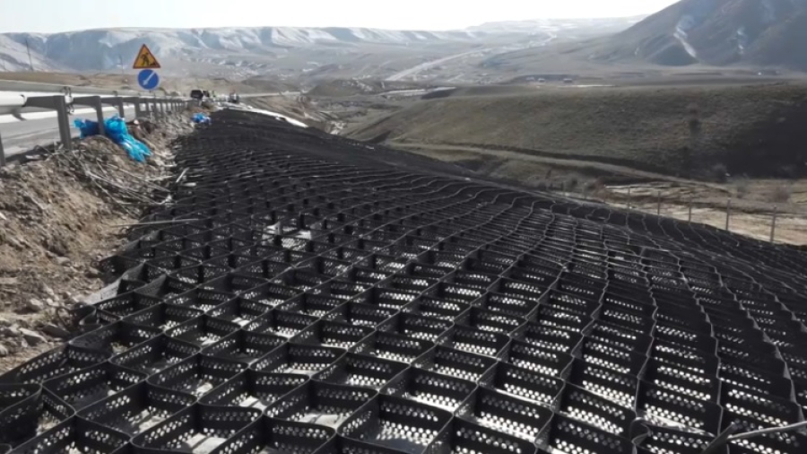 Трассу «Алматы-Талдыкорган» ремонтируют в Жетысу