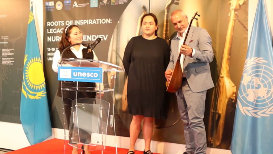 Парижде қазақ музыкасына арналған көрме ашылды