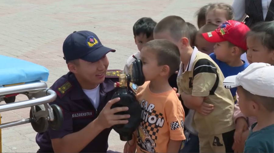 Шымкентте оқушыларға қауіпсіздік ережесі ерекше форматта түсіндірілді