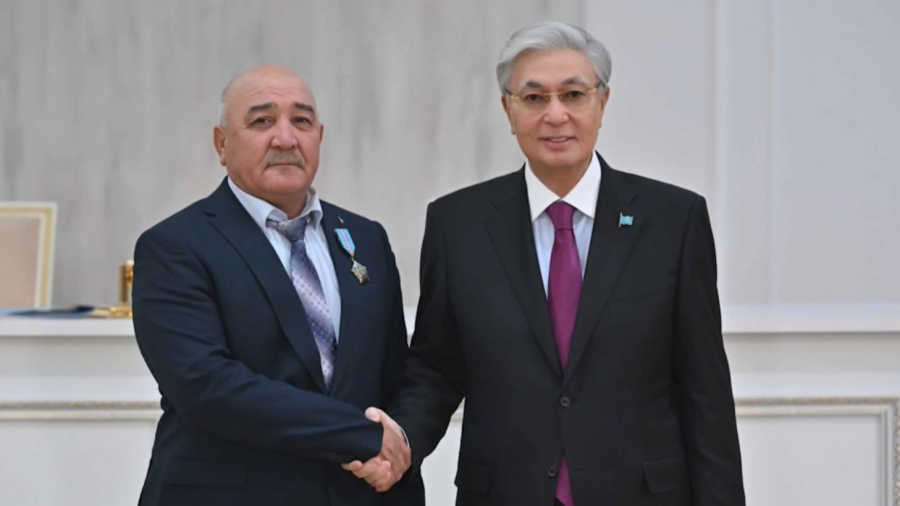 Президент Жамбыл облысының бір топ азаматын марапаттады