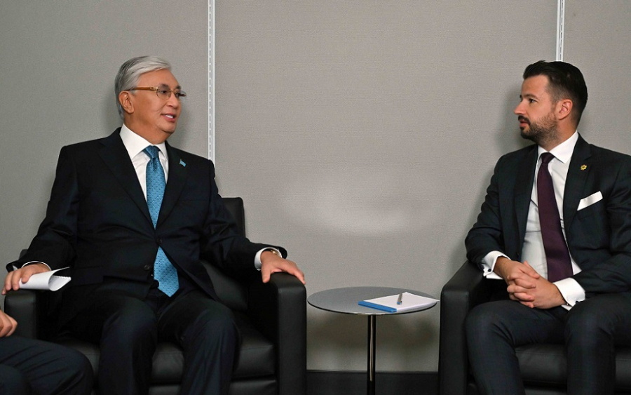 Токаев провел переговоры с Президентом Черногории