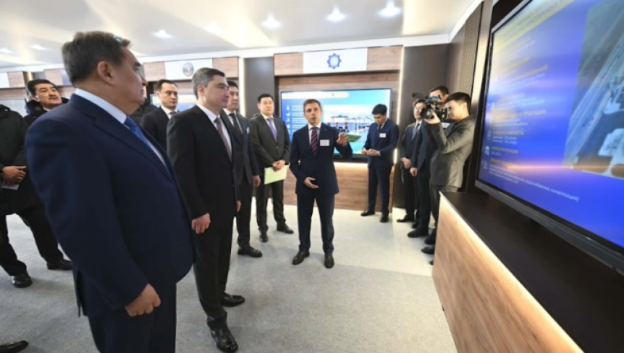 Бектенов ознакомился с проектами индустриальной зоны Кокшетау
