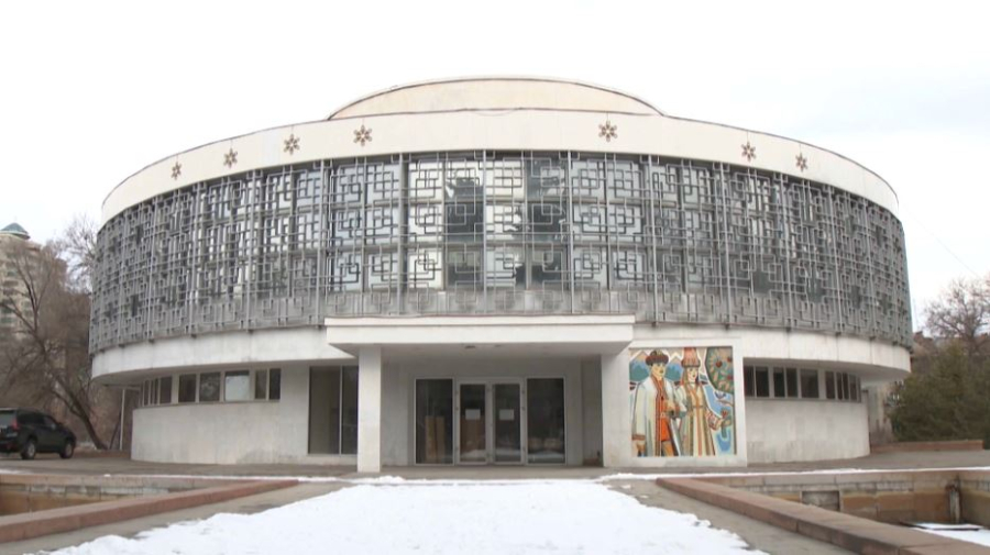 Дворец бракосочетания «Жас Отау» восстановят в Алматы