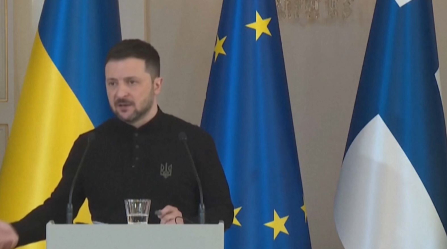 Дональд Трамп и Владимир Зеленский начали телефонный разговор