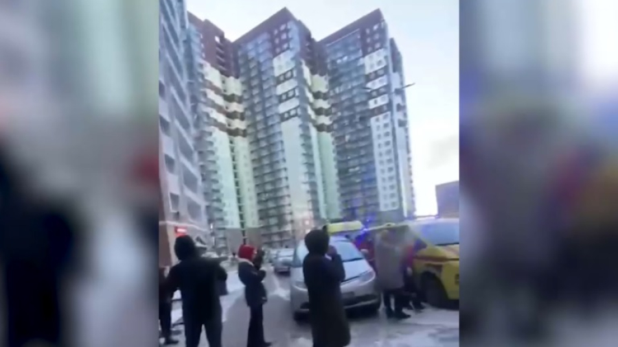 Лифт с людьми сорвался в жилом доме Астаны