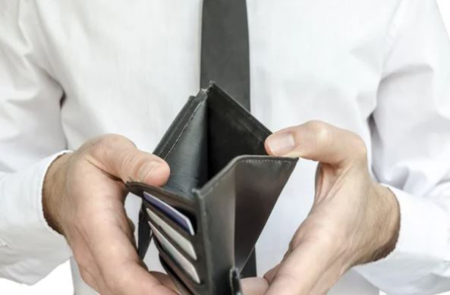 Почти тысяча человек признаны банкротами в Мангистауской области