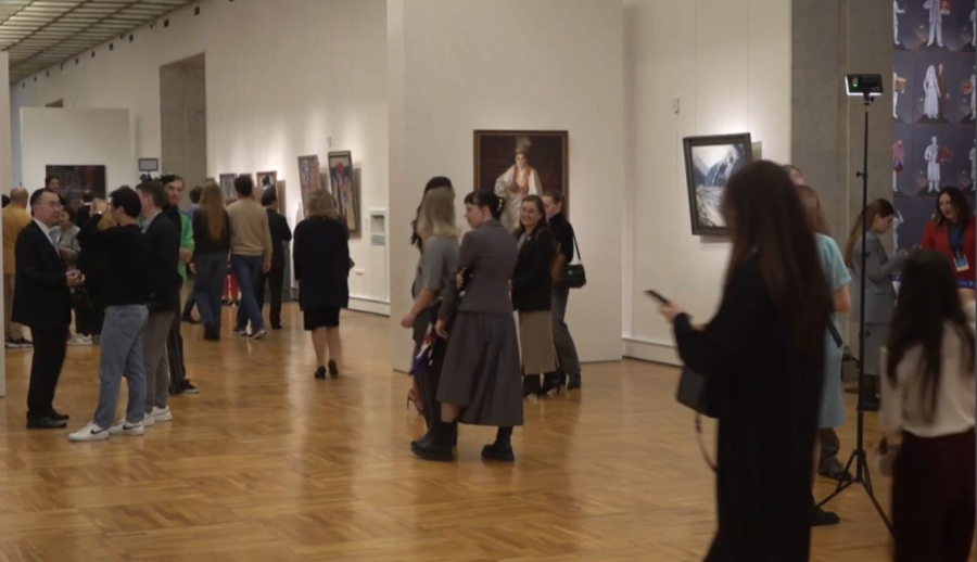 Мәскеуде «Қазақстан өнерінің жауһарлары» атты көрме ашылды
