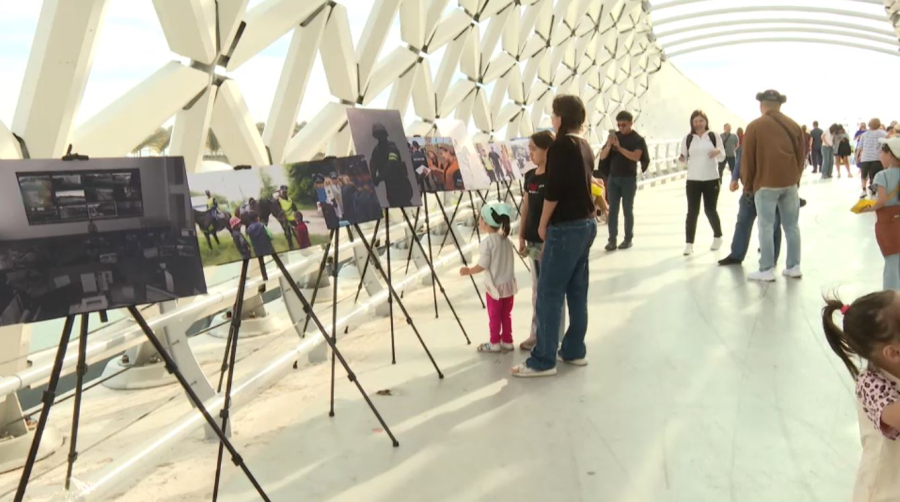 Фотовыставка о буднях полицейских прошла в Астане