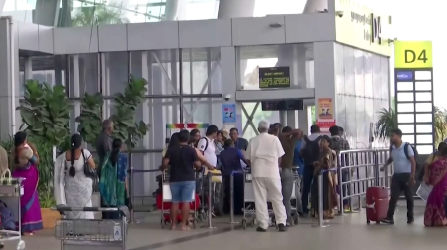 18 аэропортов временно закрыли в Индии на фоне военной операции