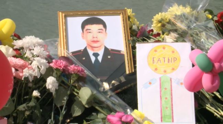 Герои среди нас: Президент отметил мужество, верность долгу и силу семейных традиций