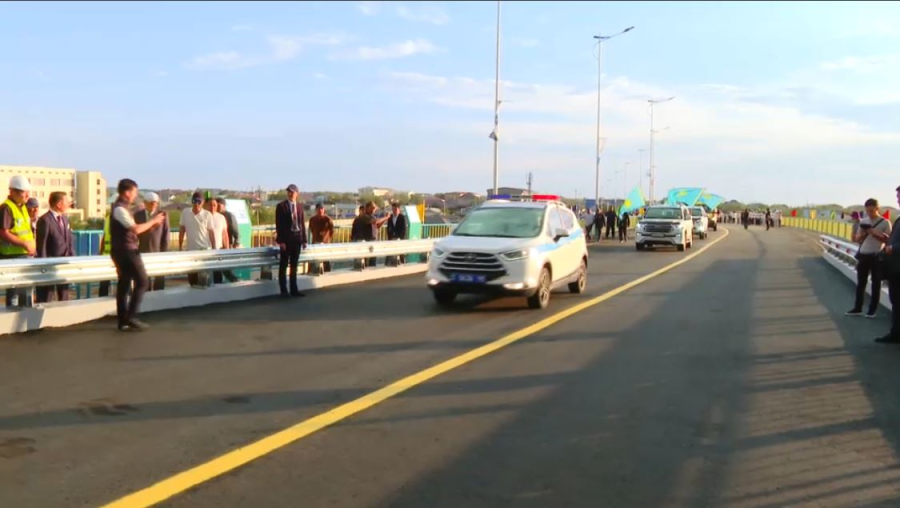 Аралда автокөлік көпірі пайдалануға берілді