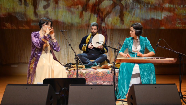 Казахстанские музыканты популяризируют культурное наследие в Европе