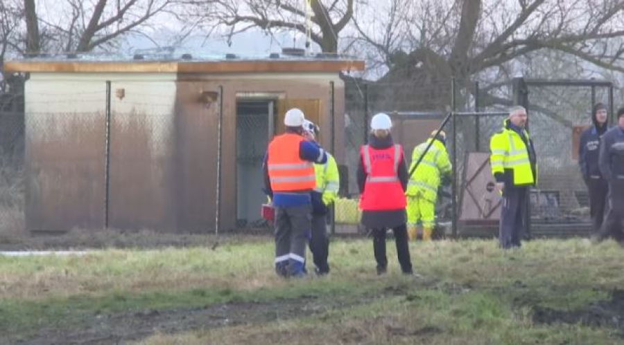 Крупную утечку нефти устранили в Германии