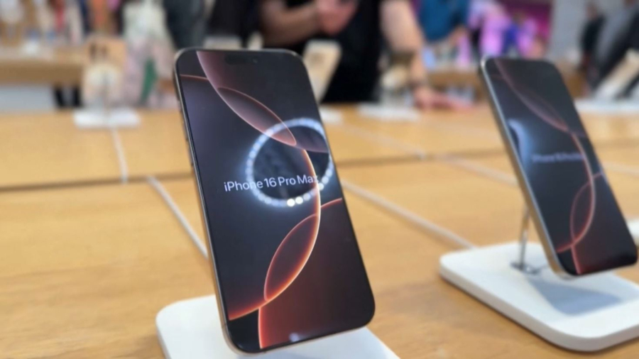 Әлемде смартфон мен ноутбук қымбаттайды