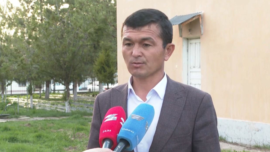 Төлеби ауданында ауыл әкімі құлпынай өндірісін дамытуға күш салып жатыр