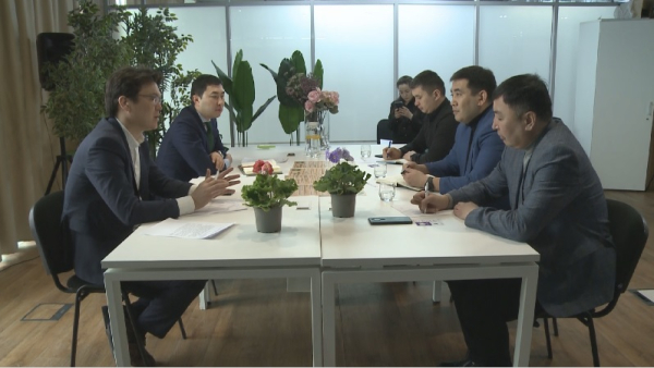 «Байтаковцы» провели встречу с общественными наблюдателями