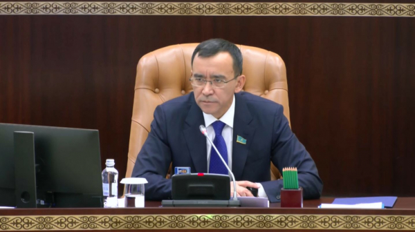 Ашимбаев: Ключевой приоритет — законодательное обеспечение реформ Президента