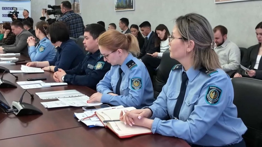 Қостанайда адам құқығын қорғау тетіктері талқыланды
