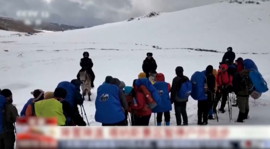 Доступ к озеру Канас закрыли в Китае