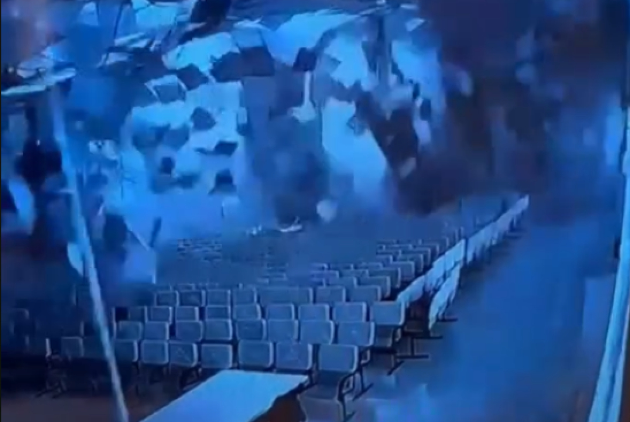 Кровля обрушилась в одной из школ в Мангистау