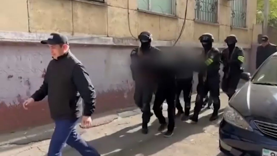 Казахстан усиливает борьбу с торговлей людьми и трудовым рабством