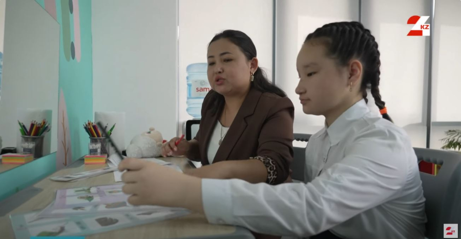 «Мұғалім болғым келеді». Білімге құлшынысы жоғары Кәусар