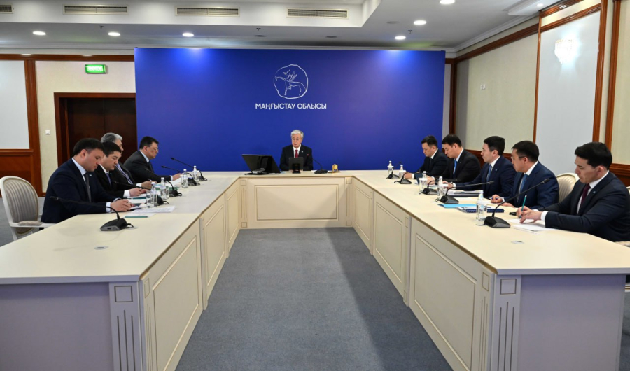 Токаев поручил решить проблему с питьевой водой в Мангистау