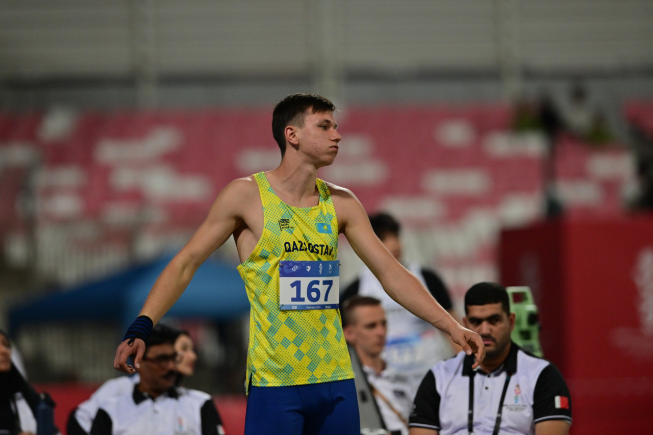 Легкоатлет Максим Сажнев с рекордом выиграл юношеские Азиатские игры