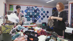 Одежду из текстильных отходов шьёт экоактивистка в Кыргызстане