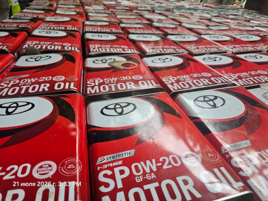 Под видом Toyota и Lexus: в Шымкенте изъяли сотни канистр контрафактного масла