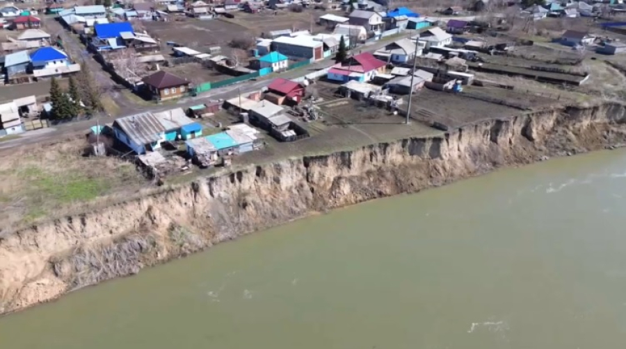 Обрушение берегов Иртыша предотвращают в ВКО