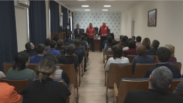 Штаб НПК встречается с трудовыми коллективами