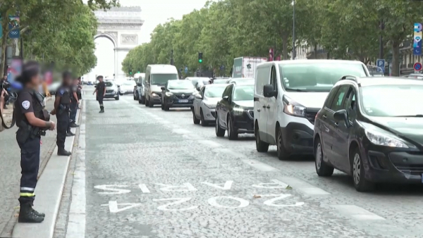 185 км дорог выделили в Париже на транспортировку олимпийских команд