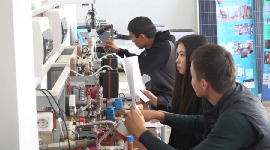 Труд карагандинцев отметили на государственном уровне