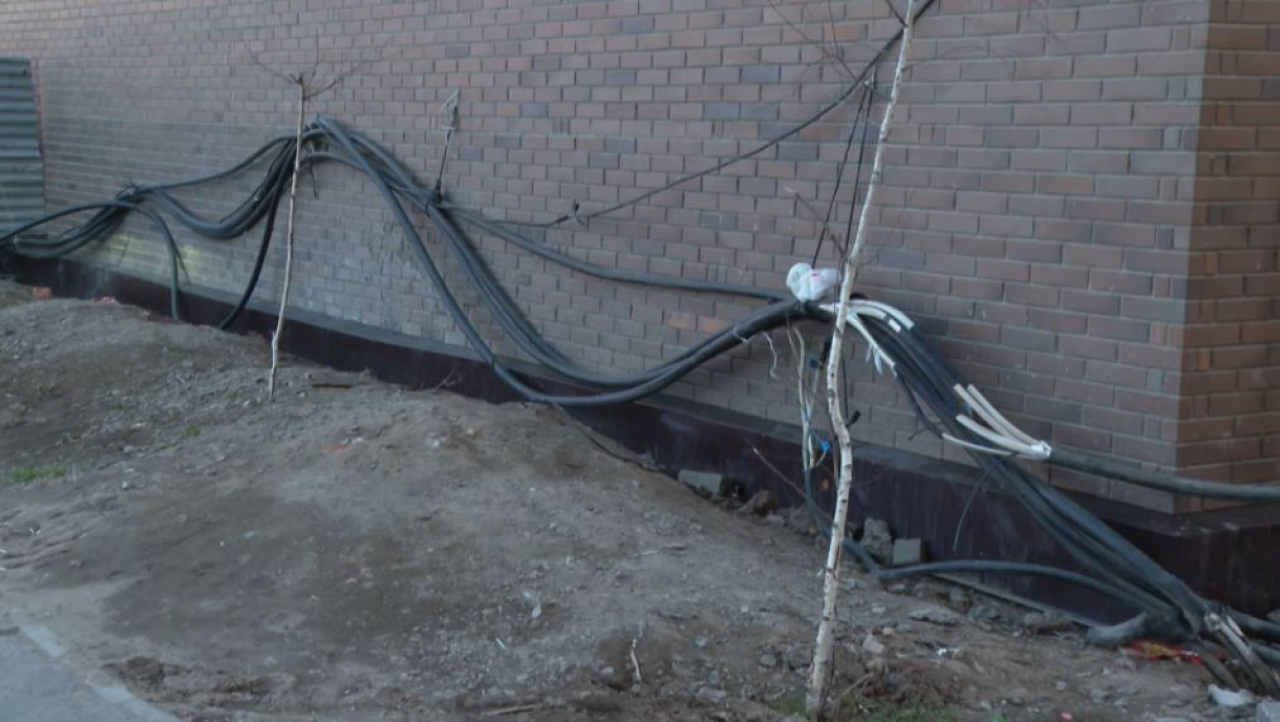 Проблемный ЖК G-PARK: астанчане жалуются на опасные условия