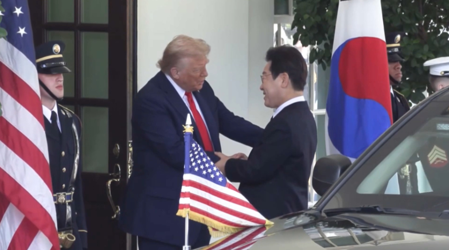 США повышают пошлины для Южной Кореи