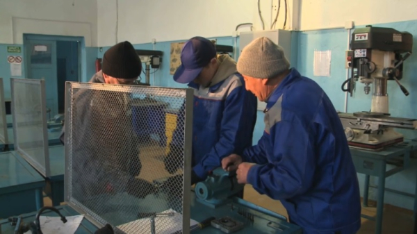 Сельхозпредприятиям ВКО требуются механизаторы, трактористы и зоотехники