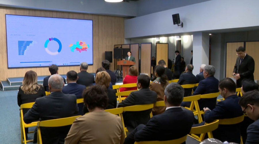 Кыргызстан изучает казахстанские подходы в социально-трудовой сфере