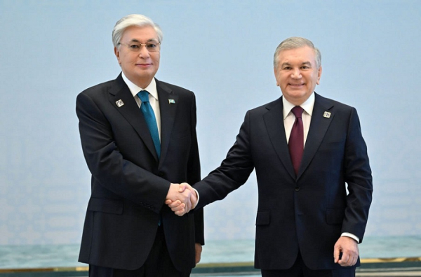 Токаев прибыл в Конгресс-центр Самарканда для участия в саммите «ЦА – ЕС»