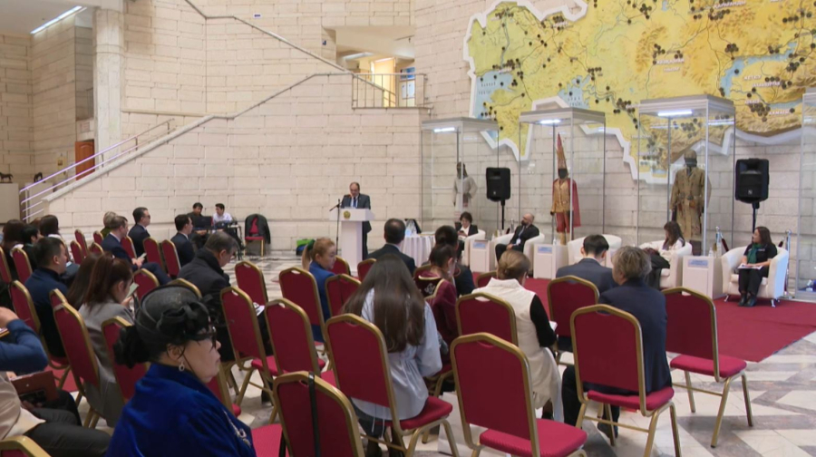 Национальные традиции Великой степи: международный форум открылся в Алматы