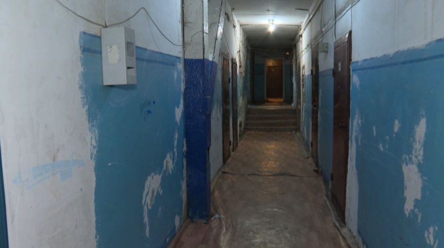 Свыше 50 тысяч казахстанцев живут в аварийных домах