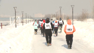 Соревнования по зимнему триатлону проходят в Астане