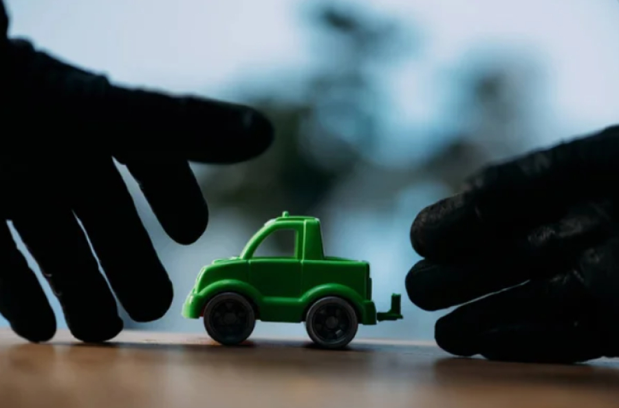 Автоугонщик задержан с поличным в Караганде