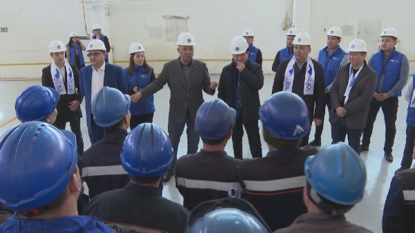 «Акжоловцы» рассказали о предвыборной программе сотрудникам завода