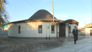 Юрту из кирпича построили в Кызылординской области